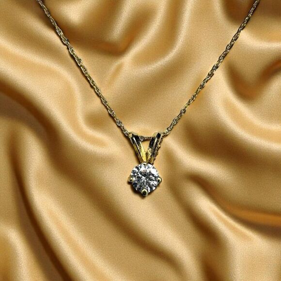 14k Gold- Diamond Necklace -18"- 1/4cttw -Natural Diamond- Solitaire Pendant -1g - Picture 5 of 16